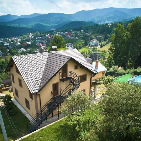 Gazdіvska Hata Guest House 亚列姆切 外观 照片
