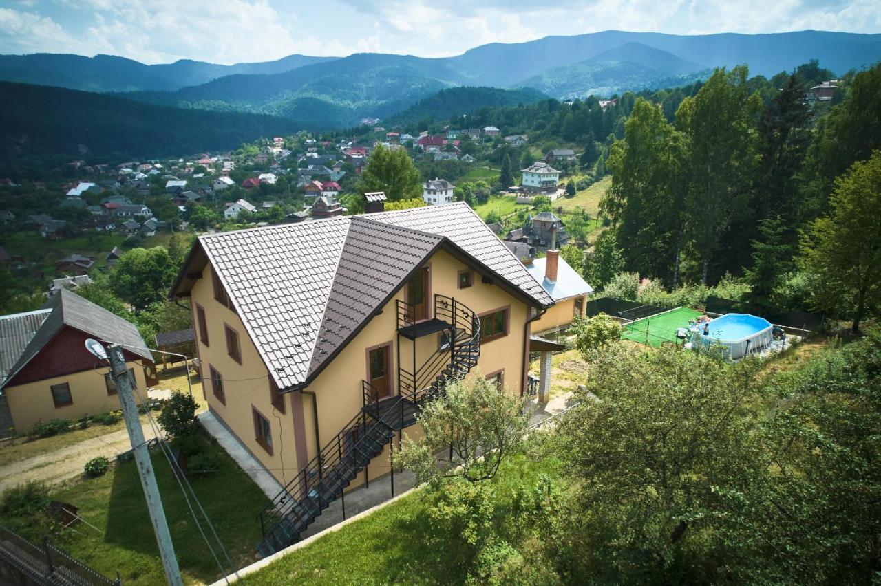 Gazdіvska Hata Guest House 亚列姆切 外观 照片