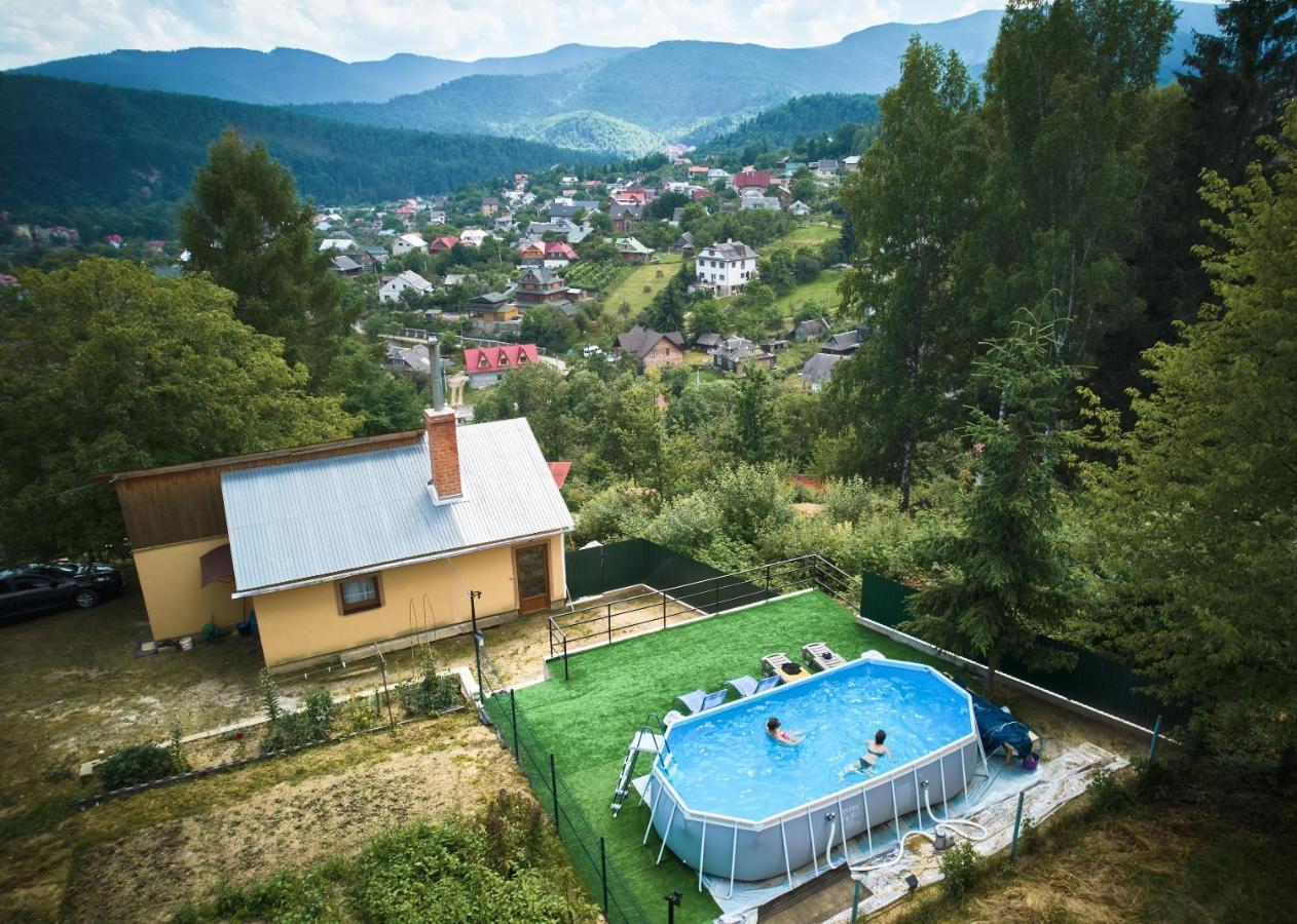 Gazdіvska Hata Guest House 亚列姆切 外观 照片