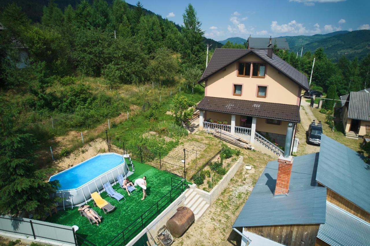 Gazdіvska Hata Guest House 亚列姆切 外观 照片