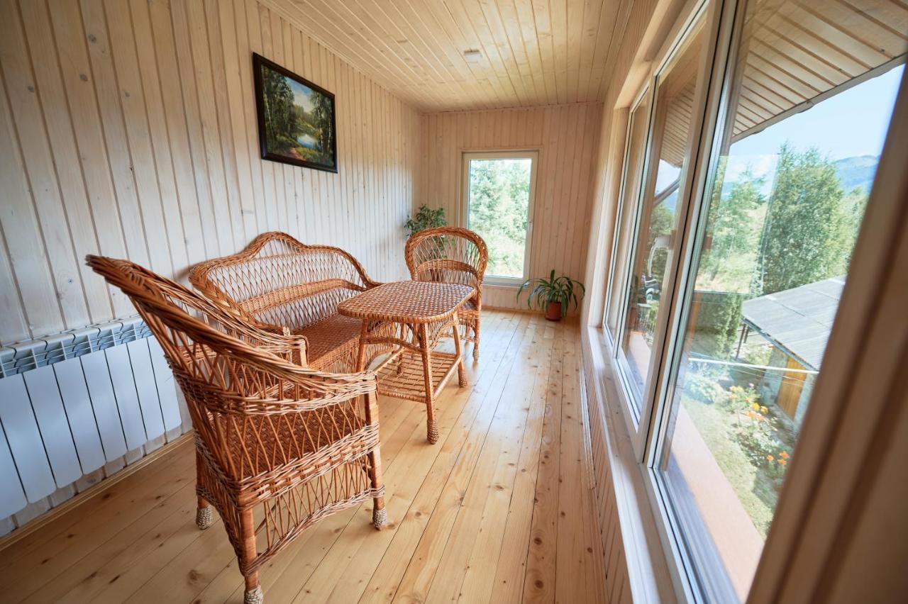Gazdіvska Hata Guest House 亚列姆切 外观 照片