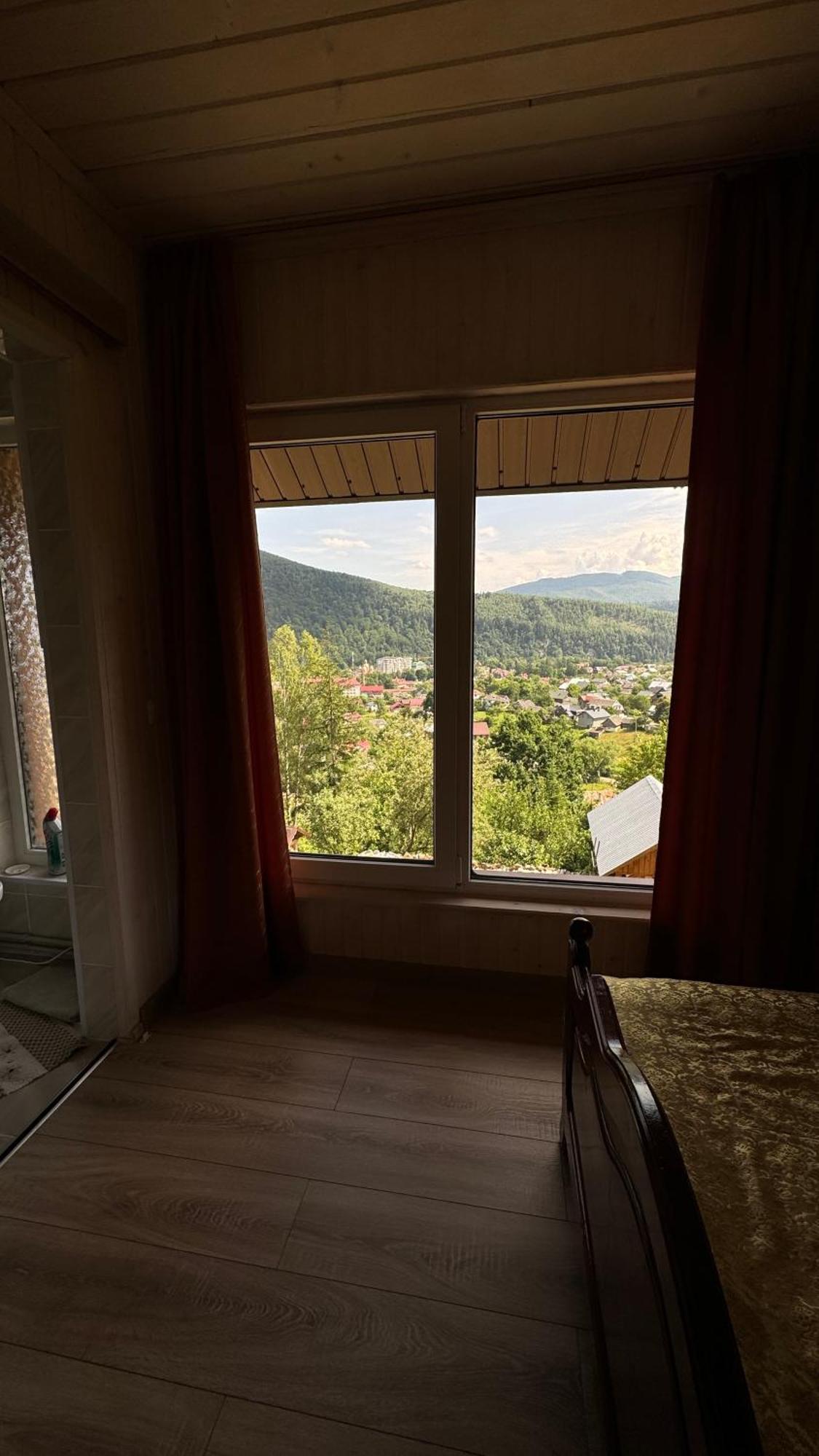Gazdіvska Hata Guest House 亚列姆切 外观 照片