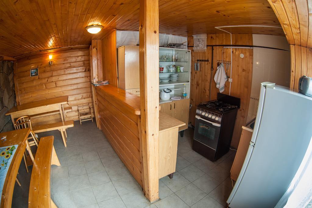 Gazdіvska Hata Guest House 亚列姆切 客房 照片