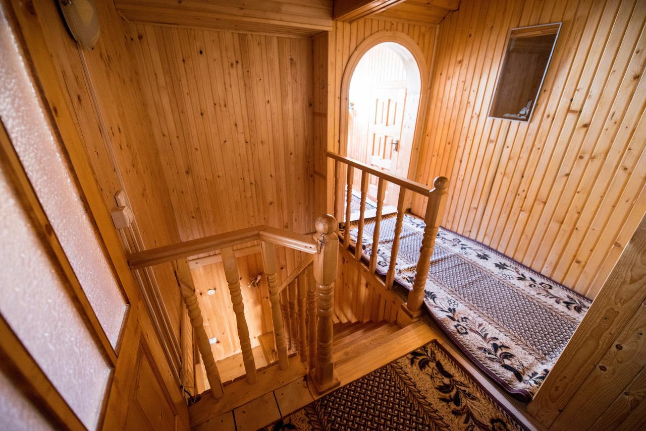 Gazdіvska Hata Guest House 亚列姆切 外观 照片
